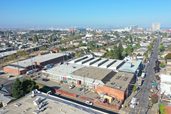 Plus de détails pour 954 60th St, Oakland, CA - Industriel à louer
