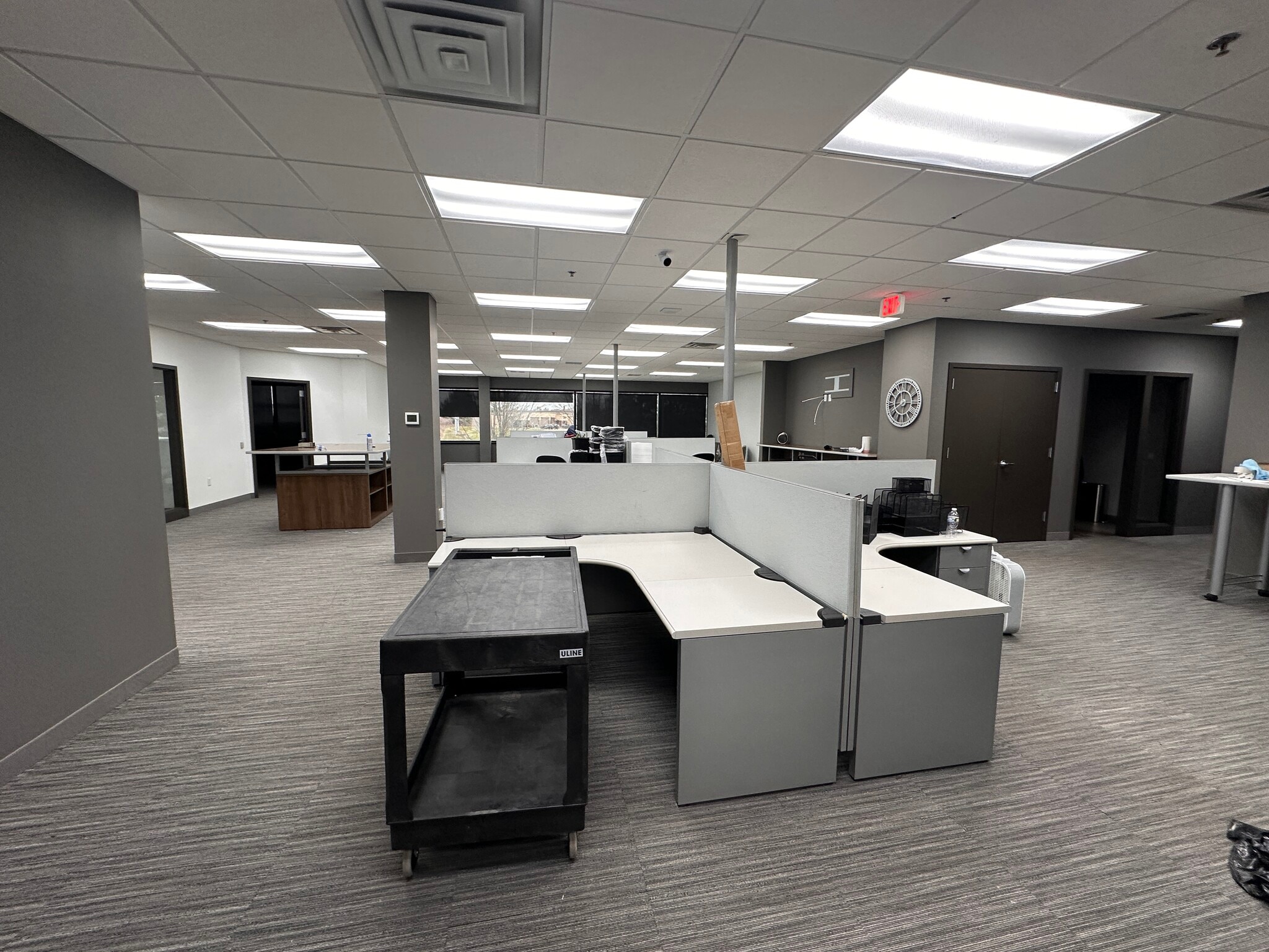 4595 Broadmoor Ave SE, Grand Rapids, MI for lease Interior Photo- Image 1 of 15