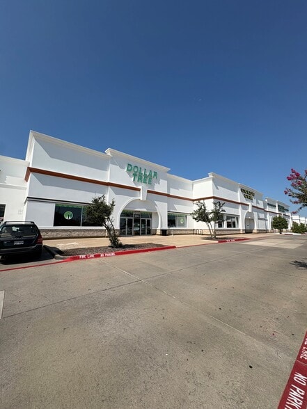 2221-2321 Cross Timbers Rd, Flower Mound, TX for lease - Building Photo - Image 3 of 24