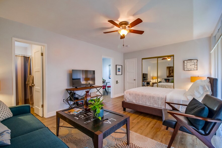 4459 Fanuel St, San Diego, CA à vendre - Photo intérieure - Image 3 de 21