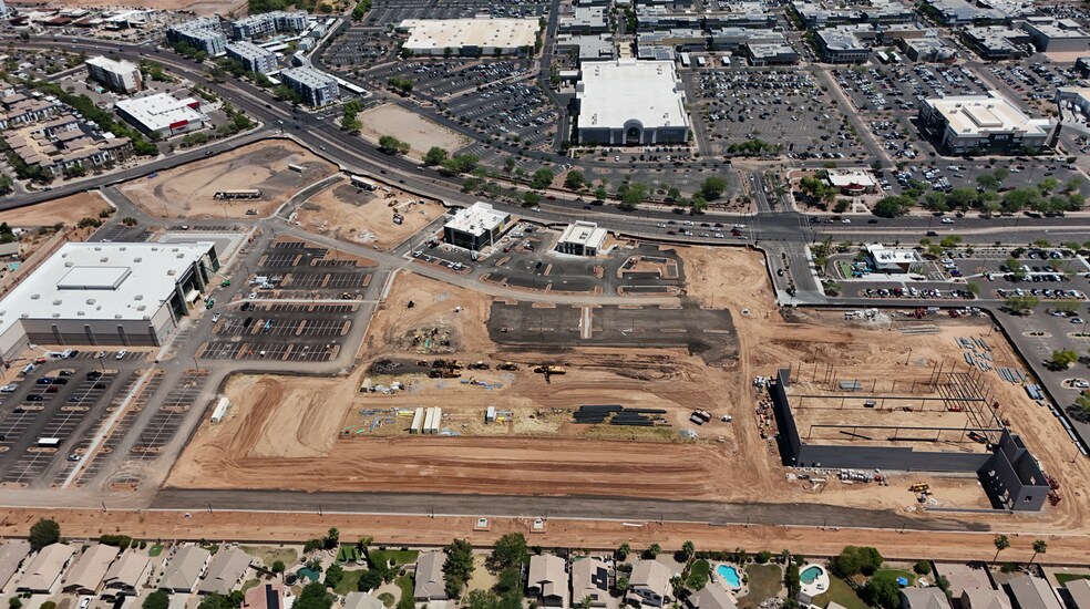 NWC Santan Village Pkwy & Williams Field Rd, Gilbert, AZ à louer - Photo du bâtiment - Image 3 de 5