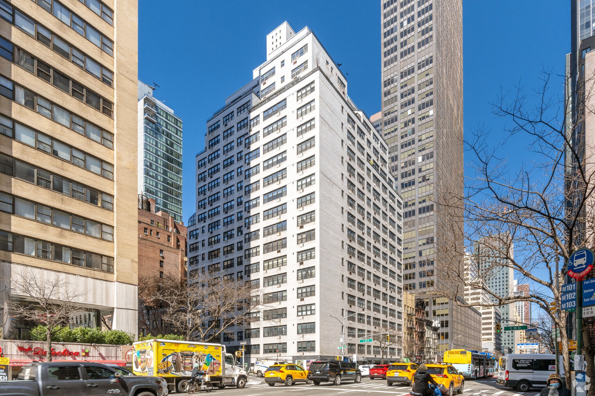 155 E 38th St, New York, NY for sale Building Photo- Image 1 of 11