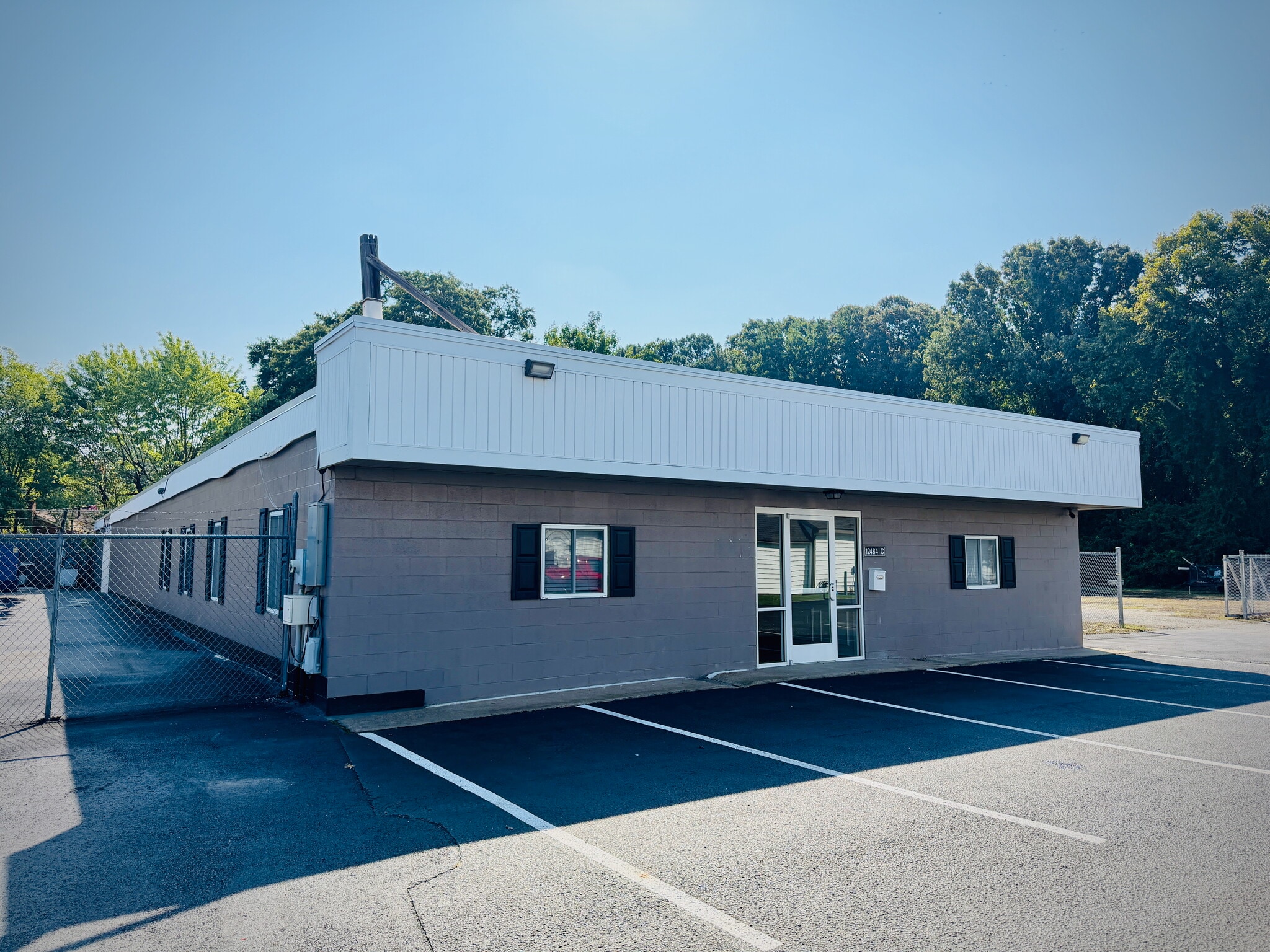 12484c Warwick Blvd, Newport News, VA for lease Building Photo- Image 1 of 14