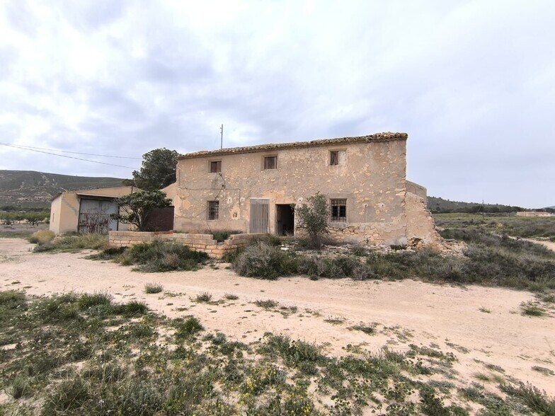 Land in Jumilla, Murcia for sale - Primary Photo - Image 1 of 20