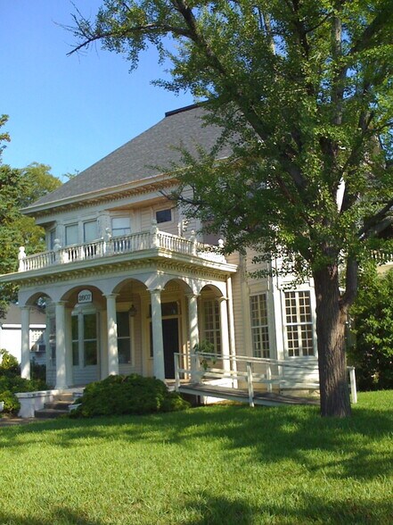 2607 Vineville Ave, Macon-Bibb, GA à louer - Photo du bâtiment - Image 2 de 10
