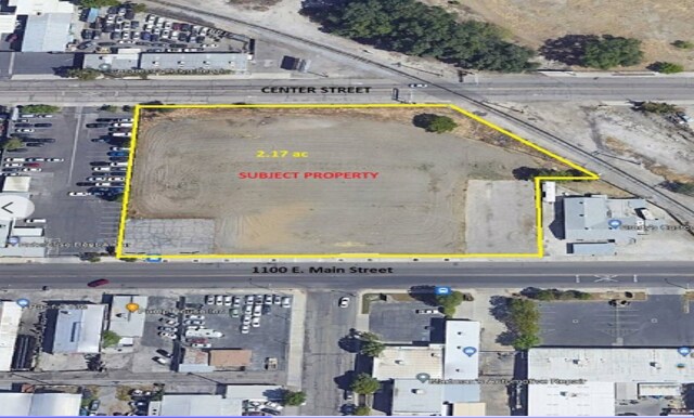 1100 E Main St, Visalia, CA à vendre - Photo du bâtiment - Image 1 de 5
