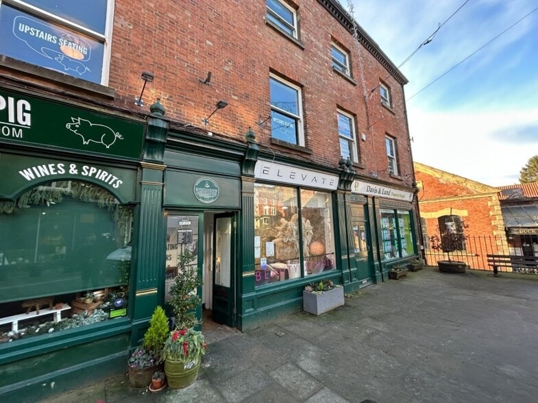 5B Kirkgate, Ripon à louer - Photo du bâtiment - Image 1 de 4