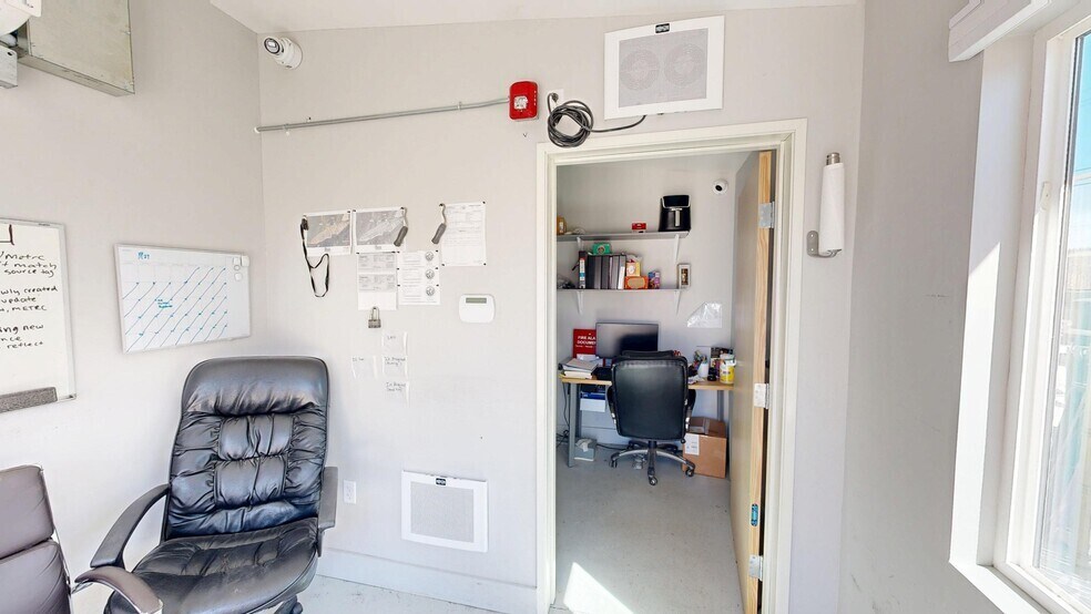 301 E Laurel Ave, Lompoc, CA à louer - Numérisation 3D de Matterport - Image 2 de 10