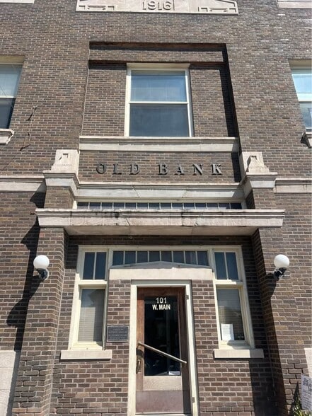 101 W Main St, West Branch, IA for lease - Primary Photo - Image 1 of 1