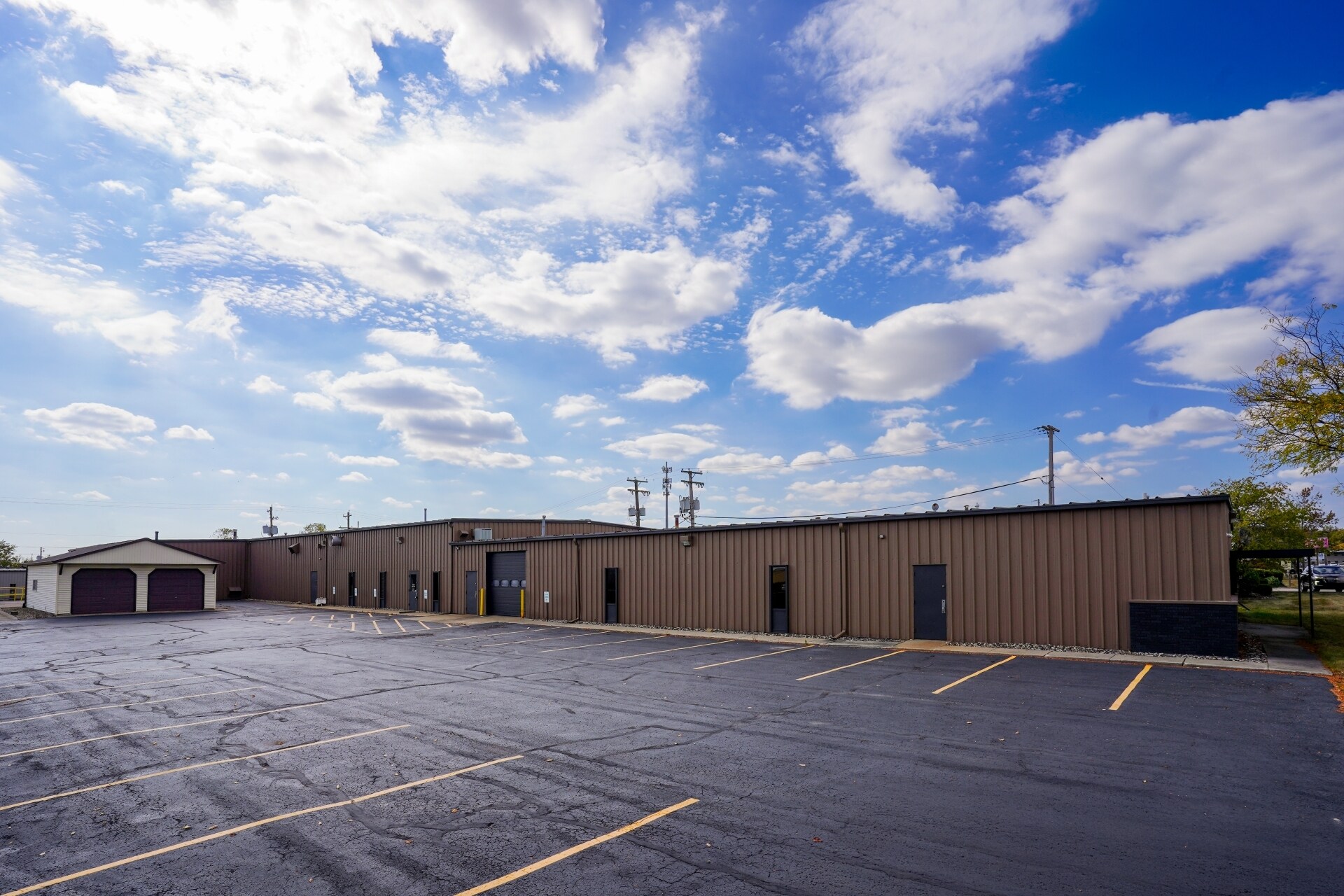 4101 Merchant Rd, Fort Wayne, IN for lease Building Photo- Image 1 of 12