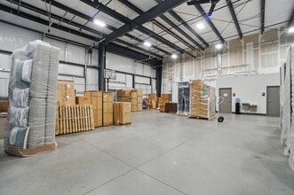 1814 Westinghouse Blvd, Charlotte, NC for lease Building Photo- Image 2 of 7