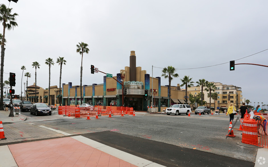 401-409 Mission Ave, Oceanside, CA for sale - Building Photo - Image 1 of 1