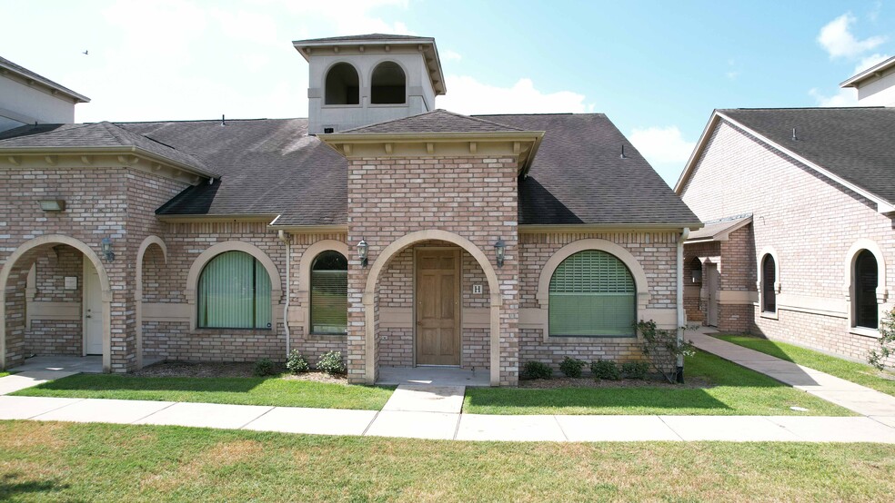 146 Eldridge Rd, Sugar Land, TX à vendre - Photo du b timent - Image 3 de 3