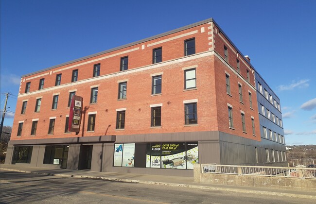 Plus de détails pour 234 Rue Dufferin, Sherbrooke, QC - Bureau à louer