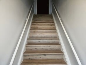 1617 1/2 W Galbraith Rd, North College Hill, OH for lease Interior Photo- Image 1 of 13