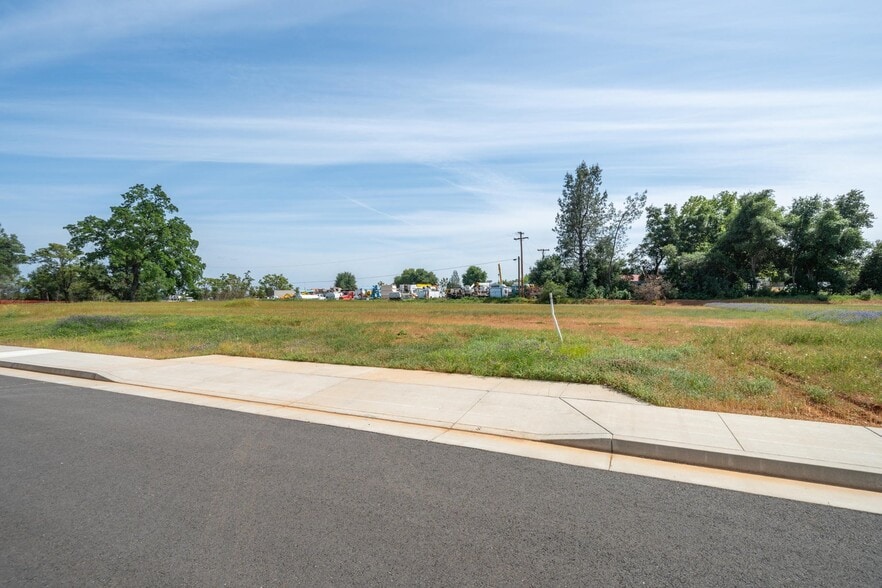 Airport Rd, Redding, CA for sale - Building Photo - Image 3 of 4