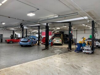 Plus de détails pour 3464 N Knox Ave, Chicago, IL - Industriel à louer