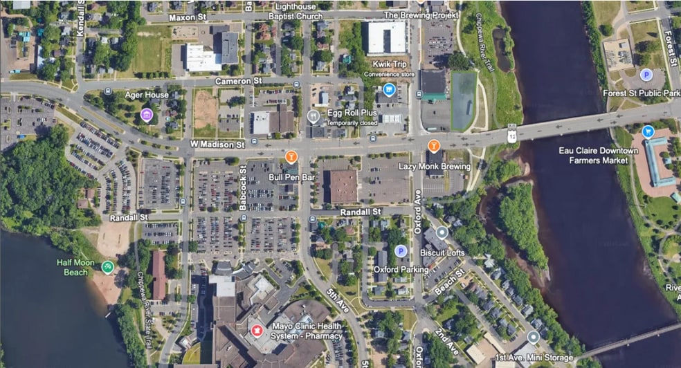 10 W Madison St, Eau Claire, WI à louer - Photo du bâtiment - Image 3 de 6