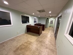 6945 Sonny Dale Dr, Melbourne, FL for lease Interior Photo- Image 2 of 6