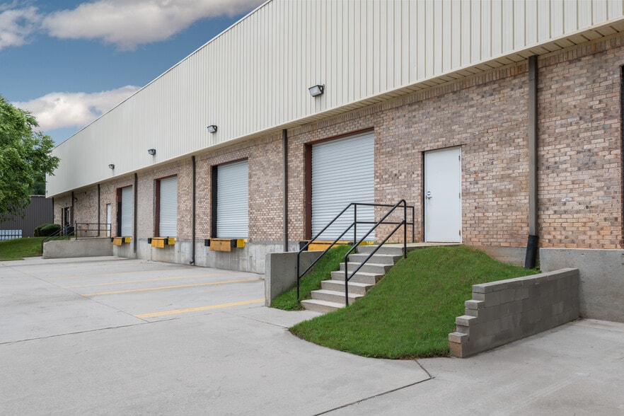 1 Andrew Dr, Stockbridge, GA for lease - Building Photo - Image 2 of 4