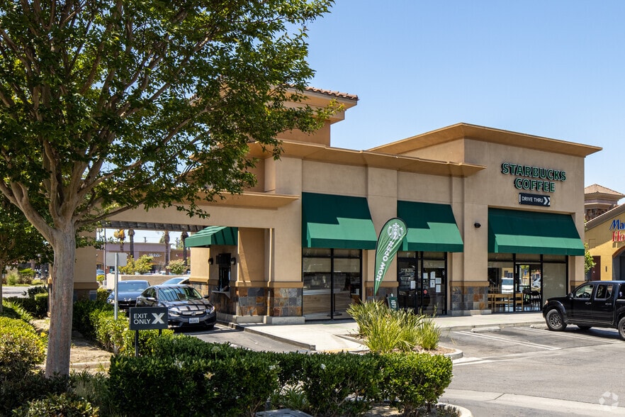 5885-5899 Lincoln Ave, Buena Park, CA à louer - Photo du bâtiment - Image 3 de 8