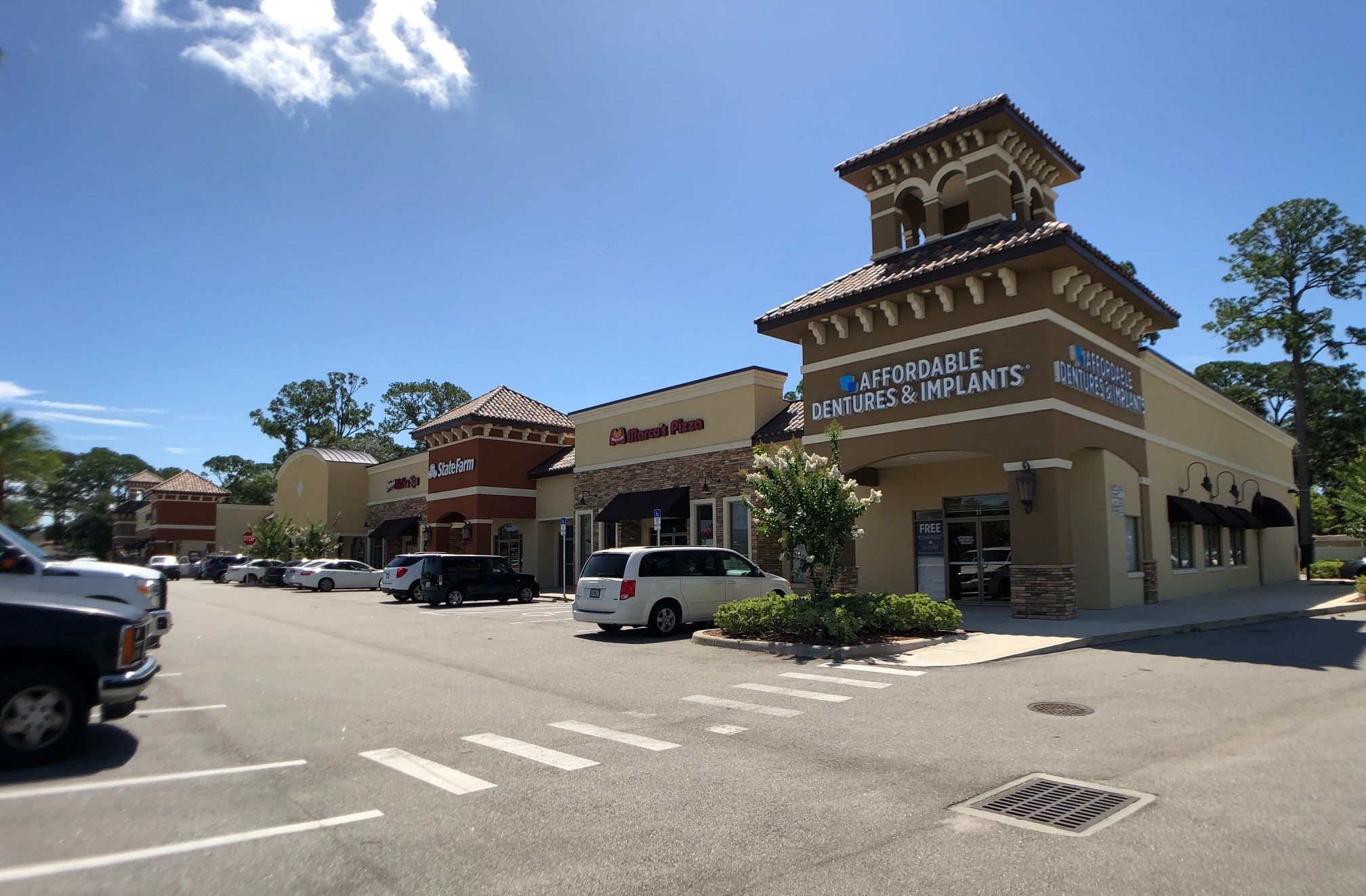 1173 W International Speedway Blvd, Daytona Beach, FL for lease Primary Photo- Image 1 of 24