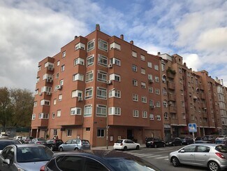 Plus de détails pour Commerce de détail à louer