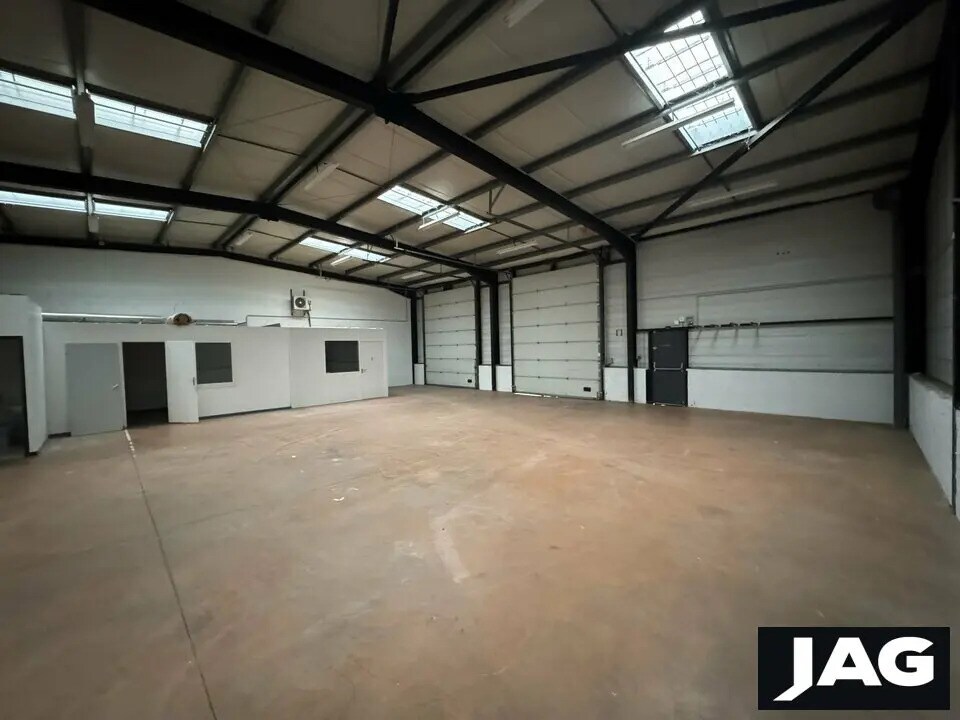 Flex in Vaulx-en-Velin for lease Interior Photo- Image 1 of 7