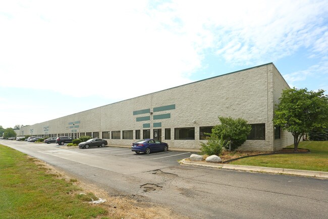 Plus de détails pour 9675 Harrison Rd, Romulus, MI - Industriel à louer