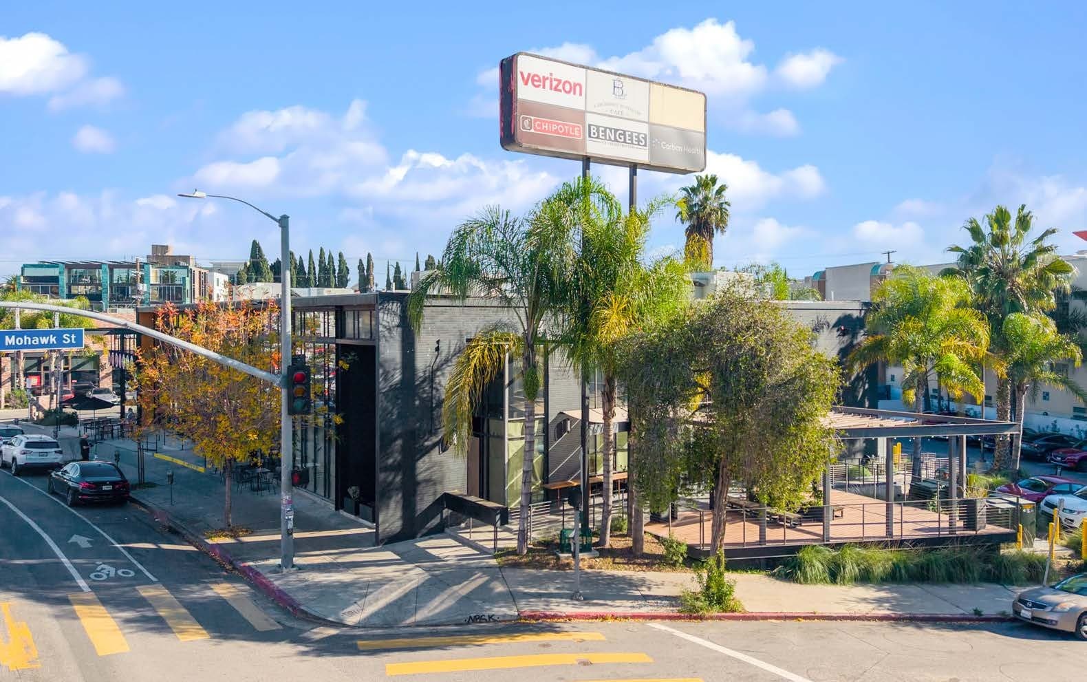 2110 W Sunset Blvd, Los Angeles, CA for lease Building Photo- Image 1 of 6