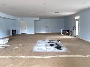 158 S Broad St, Pawcatuck, CT for lease Interior Photo- Image 1 of 4