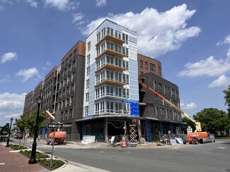 Plus de détails pour 1215 N Fayette St, Alexandria, VA - Vente au détail à louer