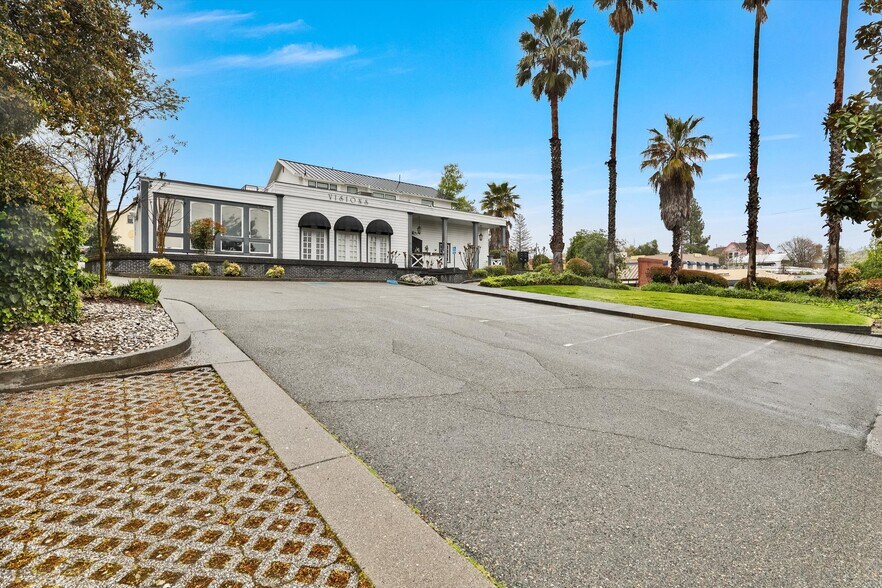 144 Reamer St, Auburn, CA à vendre - Photo du bâtiment - Image 3 de 30