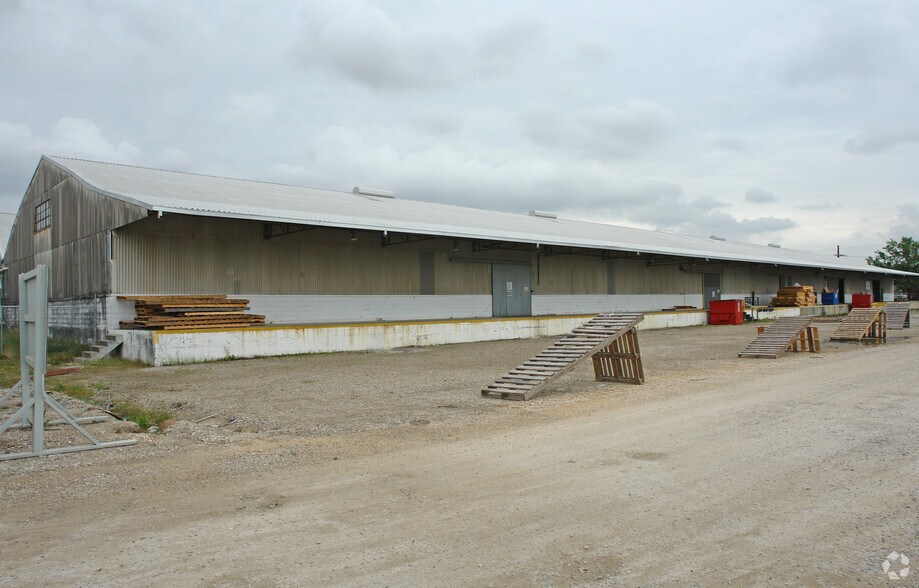 600 St George Ave, New Orleans, LA for lease - Building Photo - Image 2 of 8