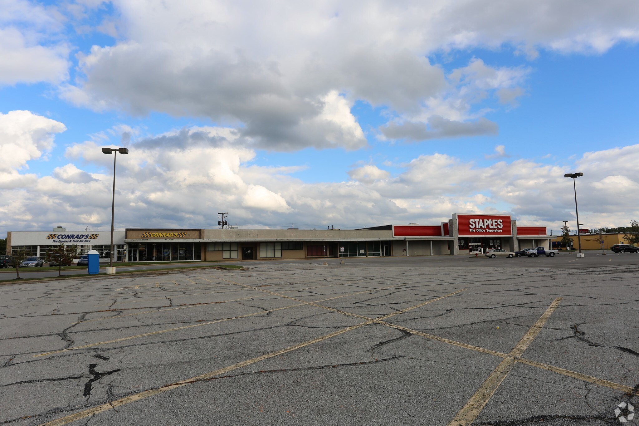 1733-1875 Midway Mall N, Elyria, OH for lease Primary Photo- Image 1 of 10