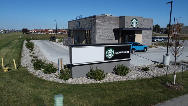 More details for 4641 S Washington St, Grand Forks, ND - Retail for Sale