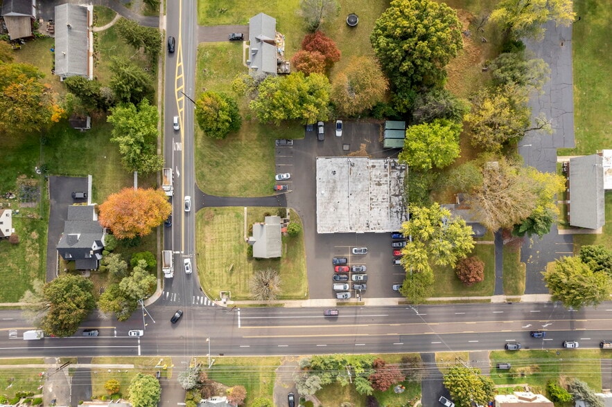 Hatboro Investment/Development Portfolio portfolio of 2 properties for sale on LoopNet.ca - Building Photo - Image 3 of 14