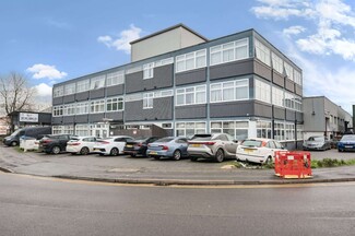 Plus de détails pour 6 Greycaine Rd, Watford - Industriel à vendre