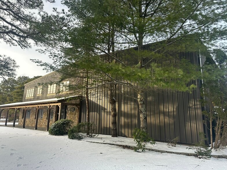 22 A St, Edgartown, MA for sale - Building Photo - Image 3 of 19