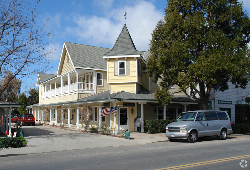 2933 Grand Ave, Los Olivos, CA à vendre - Photo principale - Image 1 de 1