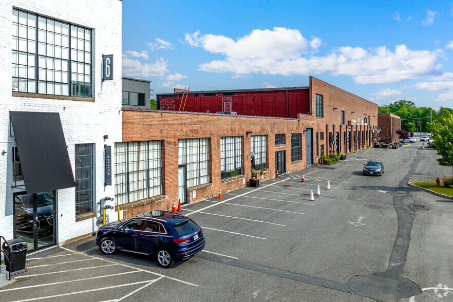 83 Morse St, Norwood, MA for lease - Building Photo - Image 3 of 36