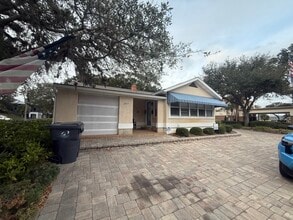 2477 Sadler Rd, Fernandina Beach, FL for lease Interior Photo- Image 2 of 39