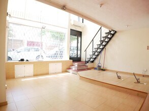 Retail in Madrid, Madrid for lease Interior Photo- Image 2 of 8