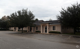 More details for 15711 Mapledale Blvd, Tampa, FL - Office for Lease