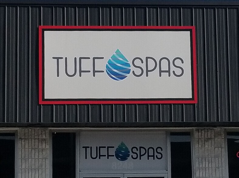 8240-8290 E 41st St, Tulsa, OK à louer - Photo du bâtiment - Image 3 de 12