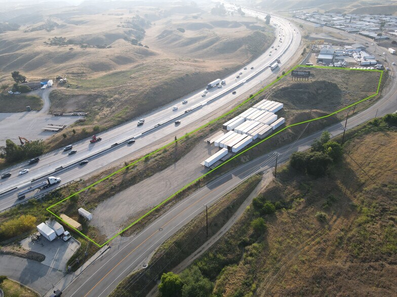 Calimesa Blvd, Yucaipa, CA à vendre - Photo du bâtiment - Image 1 de 18