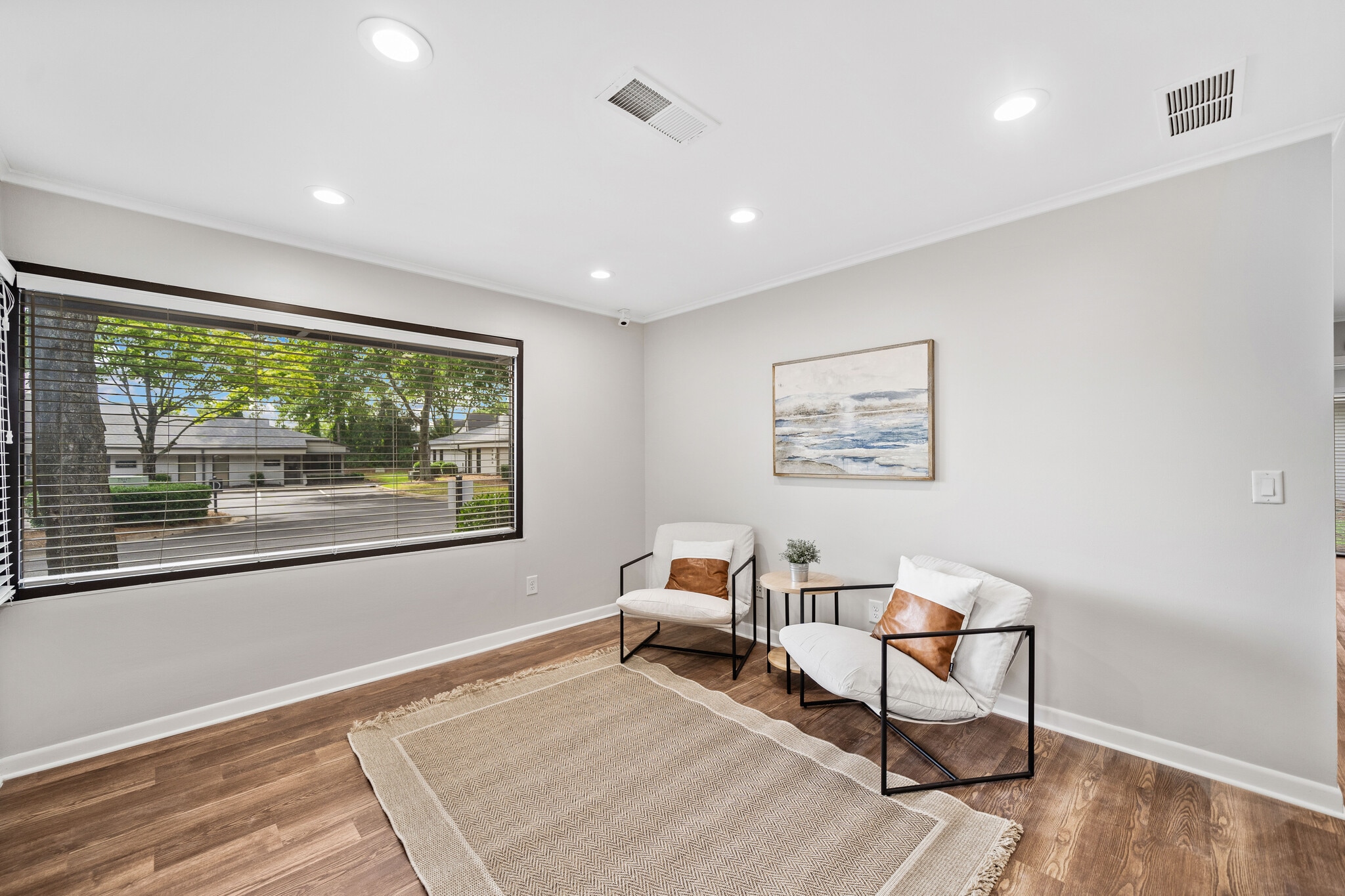 600 Bld C Houze Way, Roswell, GA for lease Interior Photo- Image 1 of 16