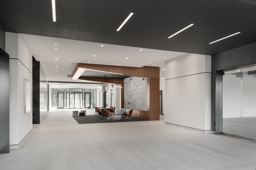 5511 Virginia Way, Brentwood, TN for lease - Lobby - Image 2 of 15