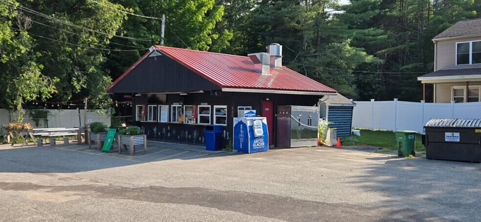 680 Gray Rd, Gorham, ME for lease - Building Photo - Image 2 of 12