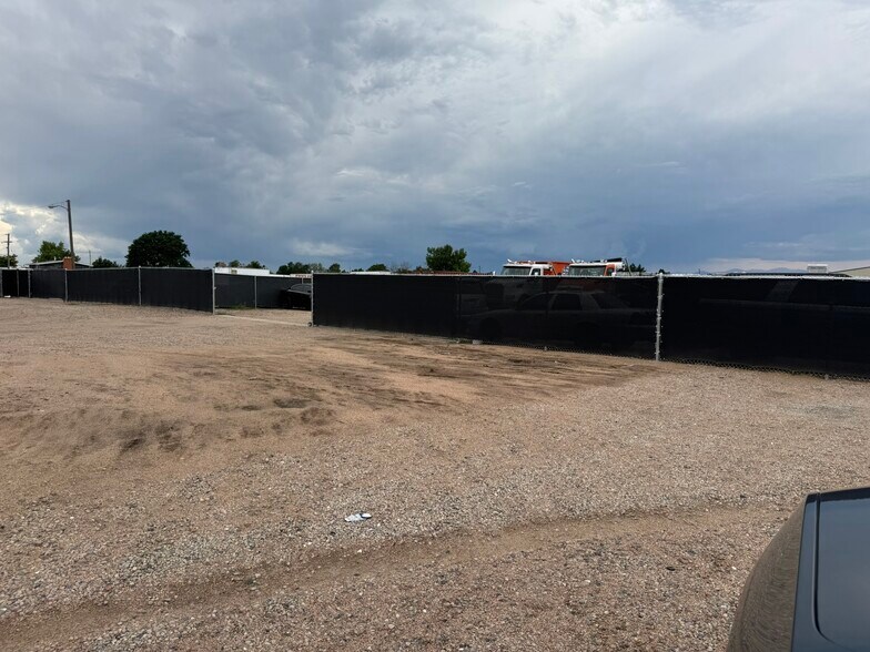 16451 E 2nd Ave, Aurora, CO for lease - Building Photo - Image 2 of 3